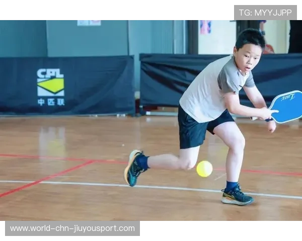 联赛推动青少年运动初学者培训，普及全民健身理念，青少年健身比赛